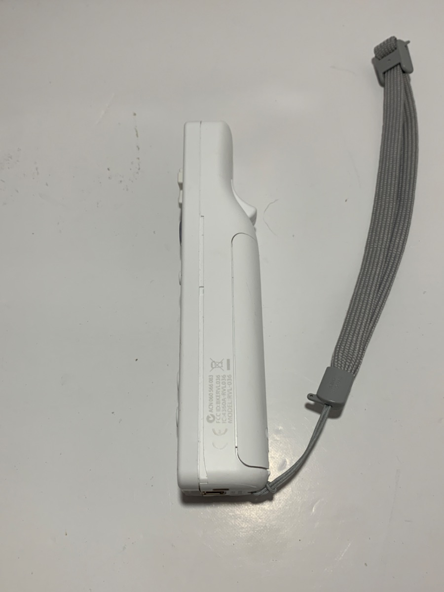 Wii Remote with MotionPlus Inside photo 3