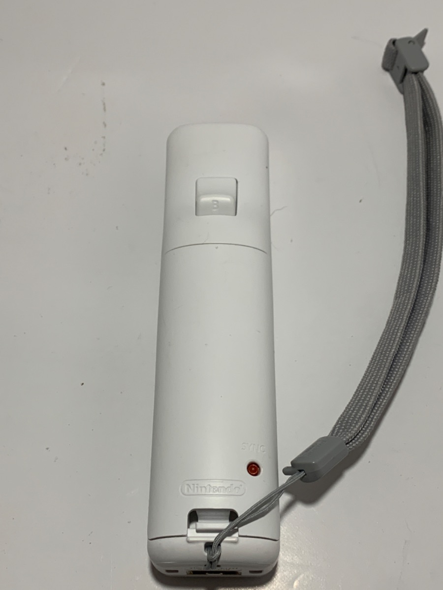 Wii Remote with MotionPlus Inside photo 4