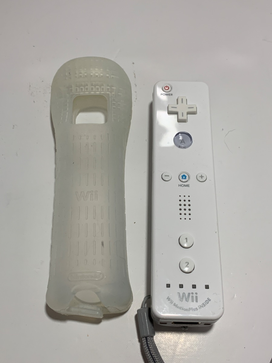 Wii Remote with MotionPlus Inside photo 6
