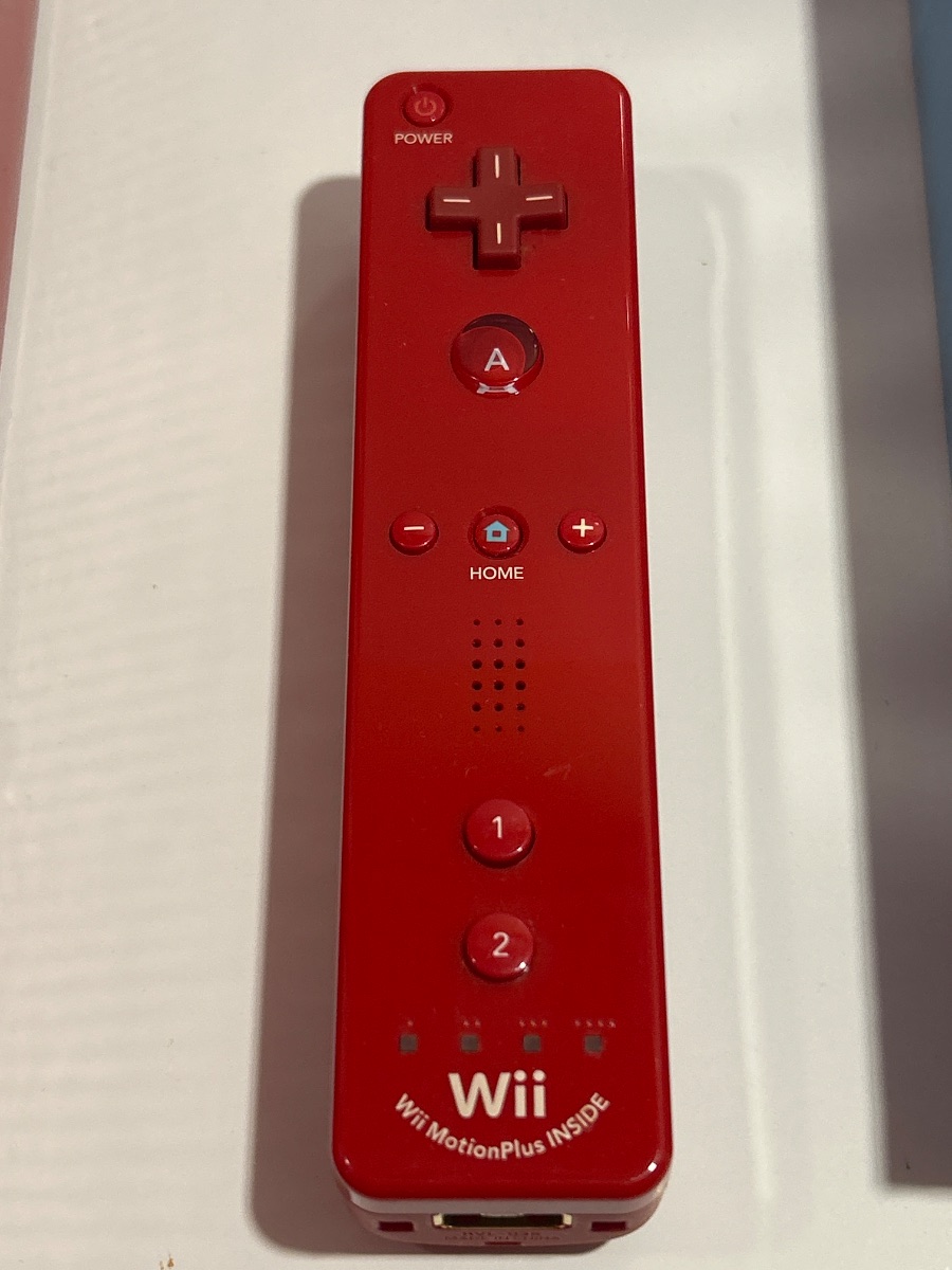 Nintendo Wii 25th Anniversary Red Console Bundle with New Super Mario Bros. Wii and Wii Sports photo 4