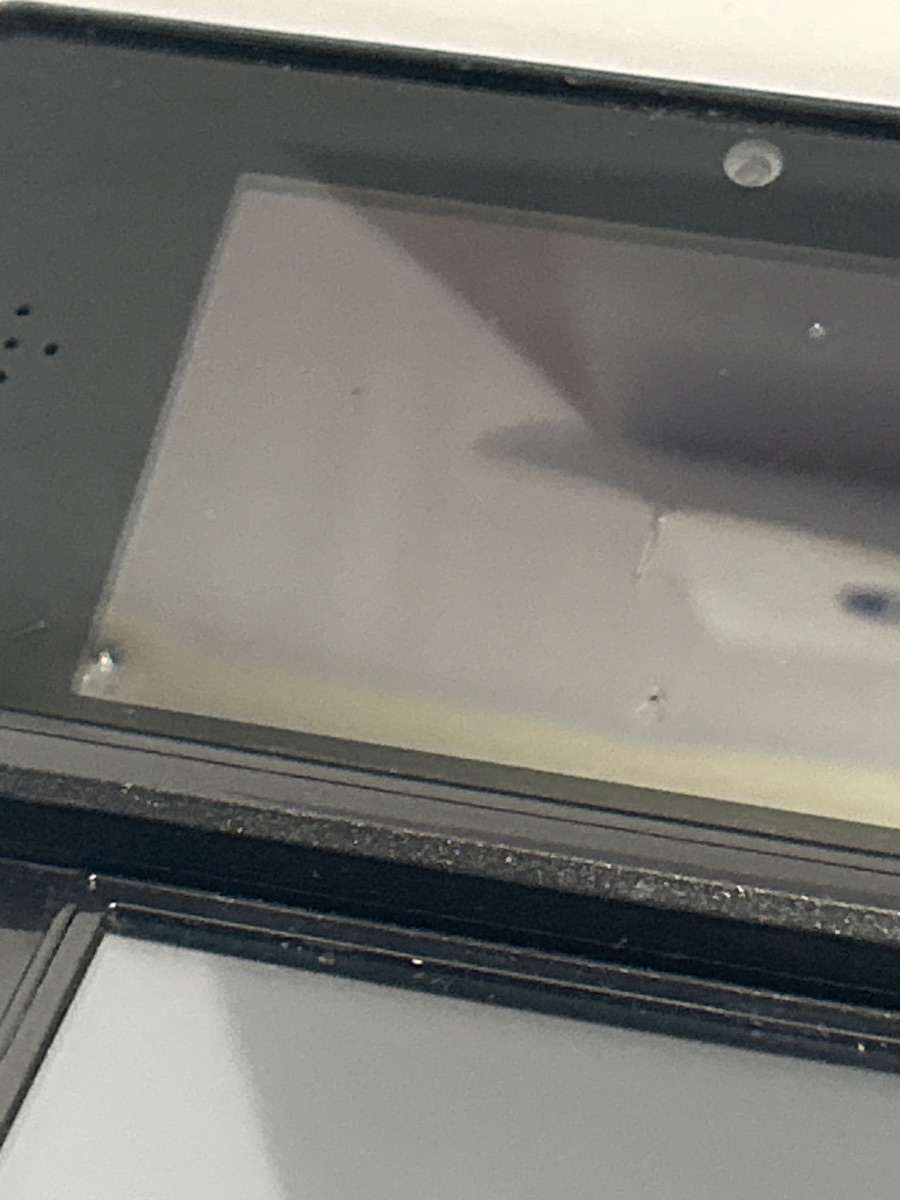 Black Nintendo 3DS photo 3