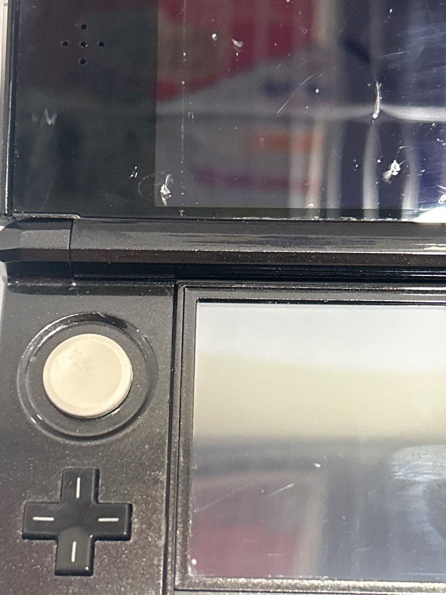 Black Nintendo 3DS photo 9